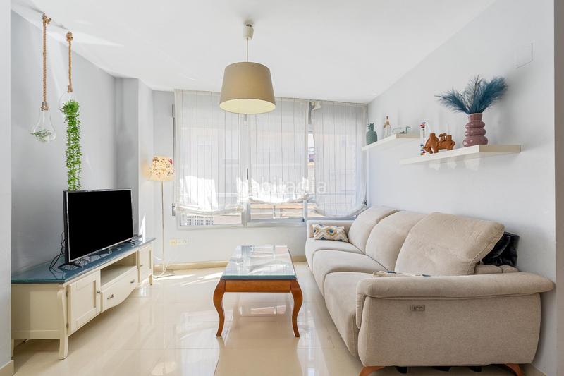 Foto 122bb398-0afc-44c7-b449-0a4237579507. Piso en calle nueva 58 vivienda en el centro con garaje y trastero! en Motril