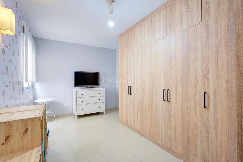 Foto 4731393b-b6ae-4399-a4c8-d95213887ee5. Piso en calle nueva 58 vivienda en el centro con garaje y trastero! en Motril