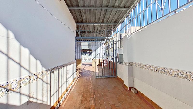Foto 2bba84c3-e2cb-4f11-91a0-a916ab16b00c. Casa a Motril ciudad Motril