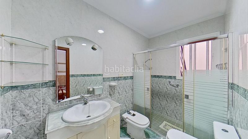 Foto 8cba0a9b-70ed-4fd1-b73f-c483bcbe8bcf. Casa a Motril ciudad Motril