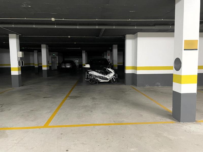 Foto 88d0ecf9-1c91-461b-a41b-56df310fd4c4. Alquiler piso vive todo el año en playa granada en Motril