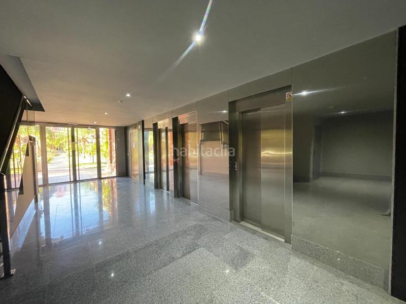 Foto 0bd22980-d042-4f8c-a9b4-48e9fd52200d. Location appartement avec parking piscine dans Playa de Granada Motril