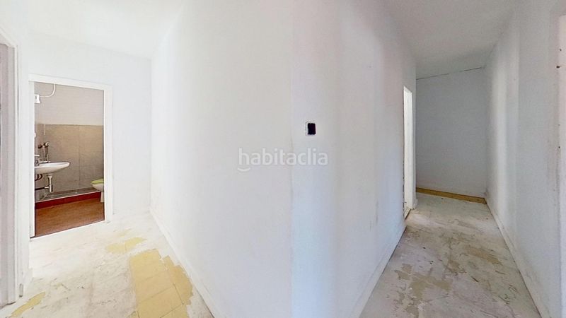 Foto ad078a25-36dd-48b2-bec5-5a14bb509c98. Pis a calle fundicion 13 a Motril ciudad Motril