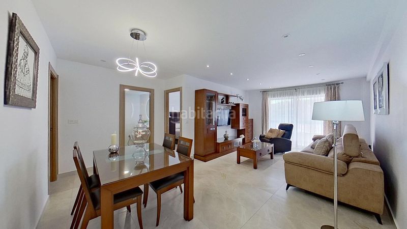 Foto 0b2a73d6-8998-4e78-8656-6ab36cc4e94b. Pis amb aparcament a Motril ciudad Motril