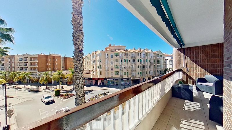 Foto c11f13ca-e3a4-4ab4-aae4-32cc8bfe0b73. Pis amb aparcament a Motril ciudad Motril