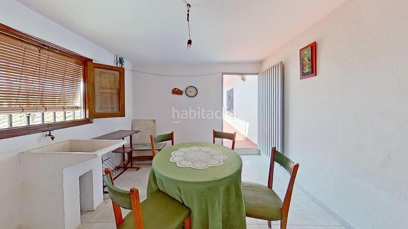 Foto fbe4c0a9-710f-4a95-bdc2-bf92bda86473. Casa a calle la fe 5 a Vélez de Benaudalla