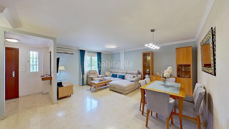 Foto 3d63630d-b6d3-467b-988c-94df6428ca5c. Casa amb aparcament a Motril ciudad Motril