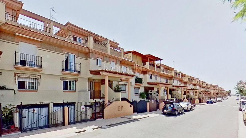 Foto 522672a7-de80-44f3-90b7-014566e0c688. Casa amb aparcament a Motril ciudad Motril