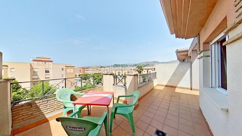 Foto 569fd69c-0133-4035-8c90-fd341ab2d6d9. Casa amb aparcament a Motril ciudad Motril