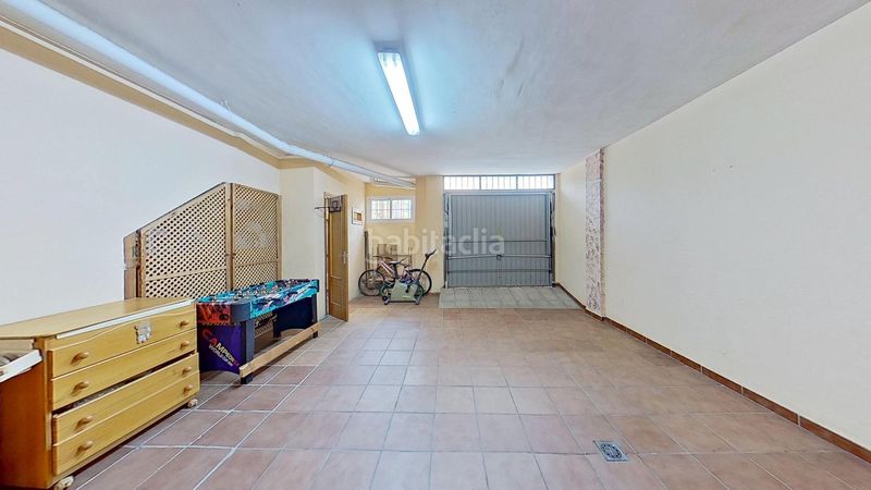 Foto 9186e49f-2899-422d-bd3b-8ce1de0c8e1c. Casa amb aparcament a Motril ciudad Motril