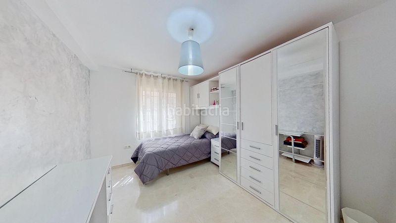 Foto a711eda2-f941-434c-899b-0b9ba40af078. Casa amb aparcament a Motril ciudad Motril