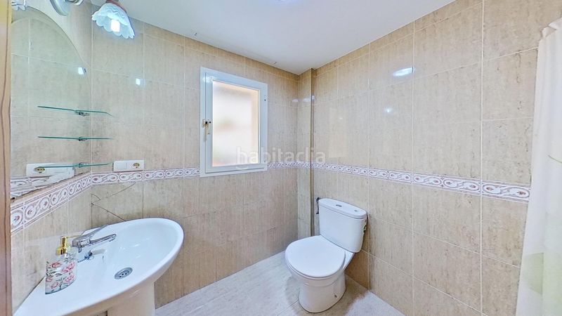 Foto ea785c3e-75a7-4d8e-abd1-99187fa10d36. Casa amb aparcament a Motril ciudad Motril