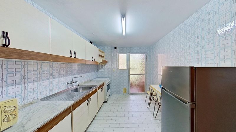 Foto f8233820-68fa-4393-8aa9-1f2debfea51d. Appartamento in calle de joaquín dicenta 5 in Motril ciudad Motril