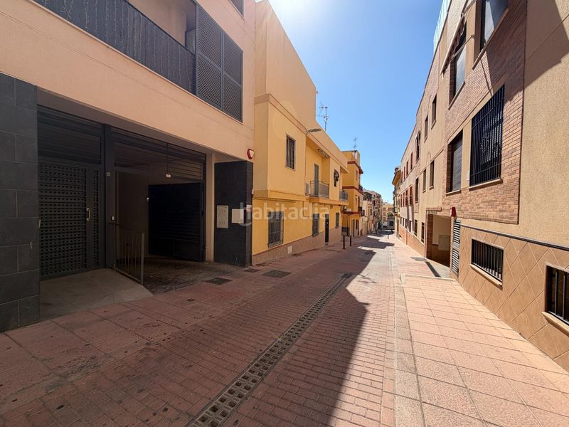 Foto 64ab6eaa-9430-4f06-aa62-709a64d889c3. Aparcament cotxe a calle de buenavista 18 a Motril ciudad Motril