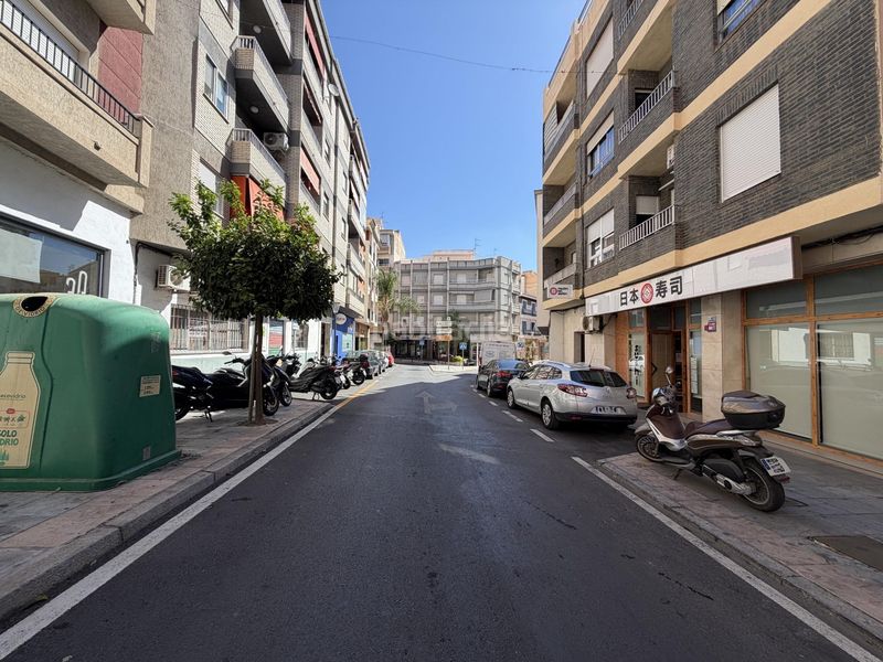 Foto 74748285-4261-40ee-817a-37b301673bed. Aparcament cotxe a calle de buenavista 18 a Motril ciudad Motril