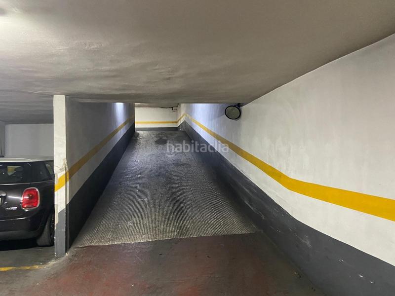 Foto fb7b8462-ec54-4dfd-a855-841c62be4acc. Car parking in Sant Francesc Valencia