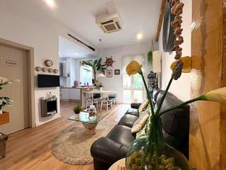 Lloguer Pis  Plaza de jesús. Vivienda exterior con encanto histórico en plaza de jesús  3 hab