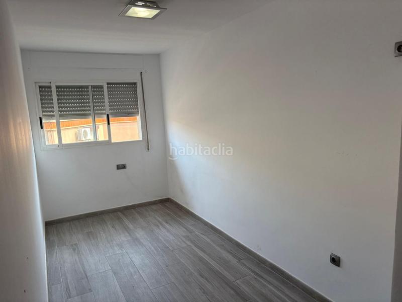 Foto a644cea7-d582-481f-b958-6ad3a32f3f1d. Alquiler dúplex  con garaje en País Valencià Mislata