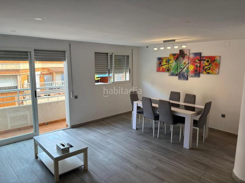 Foto c7d13201-409a-4f76-9f03-c99a2cfb97df. Alquiler dúplex  con garaje en País Valencià Mislata