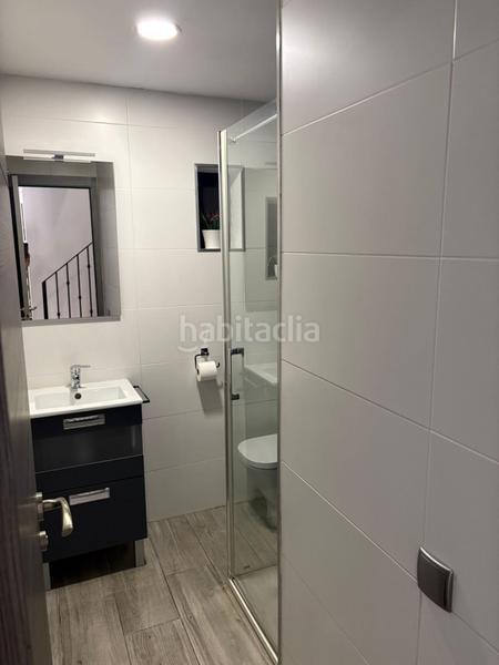 Foto e763c27e-4f82-4bf0-8c8a-f2238e524ea5. Alquiler dúplex  con garaje en País Valencià Mislata
