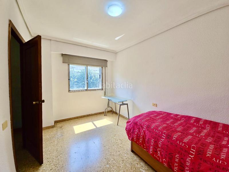 Foto 3ec5eb1e-27f3-4567-9573-920462ee59ed. Piso un espacio para crecer, respirar y vivir en el corazón verde en Valencia