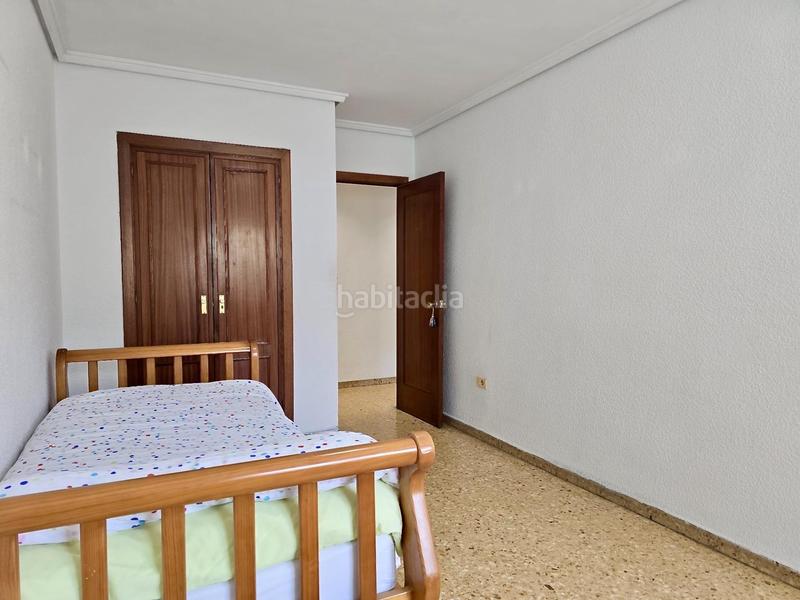 Foto 4294e1fb-96d9-4bb9-8095-e94c27aa6a90. Piso un espacio para crecer, respirar y vivir en el corazón verde en Valencia