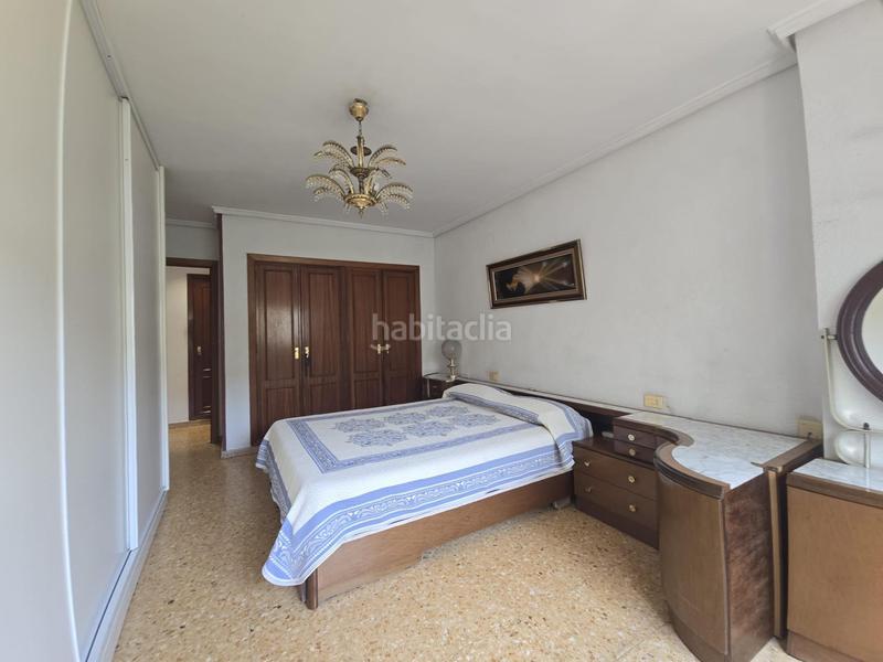 Foto 8096a1e3-bbe7-4627-89ed-aa37328c336b. Piso un espacio para crecer, respirar y vivir en el corazón verde en Valencia