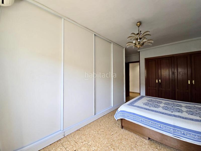 Foto c460b54a-de93-4ed7-aed4-b9956c086fcf. Piso un espacio para crecer, respirar y vivir en el corazón verde en Valencia