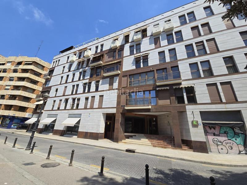 Foto 99cfe2e0-9f82-4a73-bf10-b12b4b2199a2. Attique avec piscine dans El Pilar Valencia