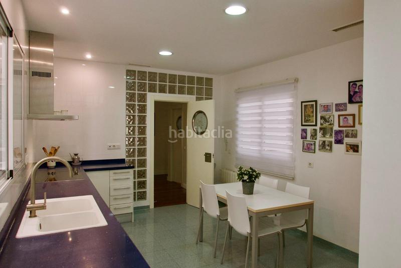 Foto 457726c9-17dd-48f3-a819-376f0eb4eb3b. Pis a El Botànic Valencia