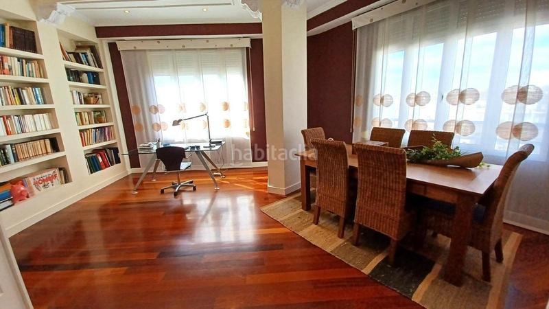 Foto 9e9a4ce0-16d0-46e4-9de2-184d53a77391. Pis a El Botànic Valencia