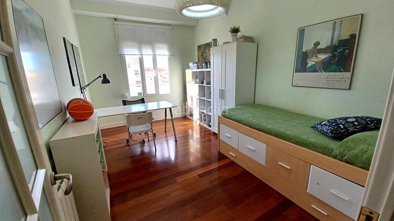 Foto df13e9b3-0718-4b62-a077-9a36c4623ae6. Pis a El Botànic Valencia