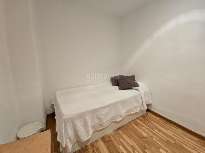 Foto 02f26bed-b621-44a7-83e1-1930dd7ad73b. Affitto appartamento in Russafa Valencia