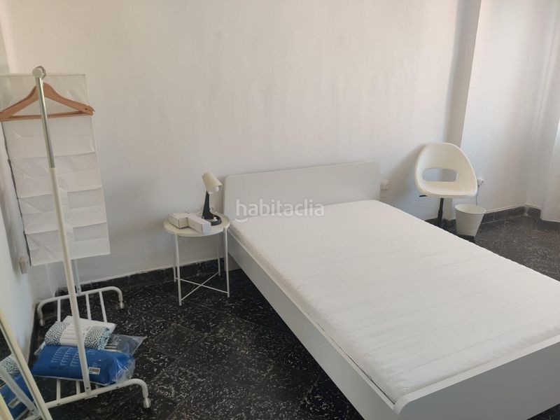 Foto af08adfc-cc49-4bd4-8a0d-ceca94a67e39. Pis amb piscina a La Petxina Valencia