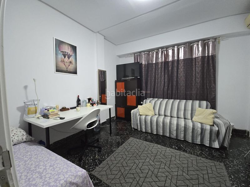 Foto c9d4f0e5-dee2-4120-b539-87c1ebdf9203. Pis amb piscina a La Petxina Valencia