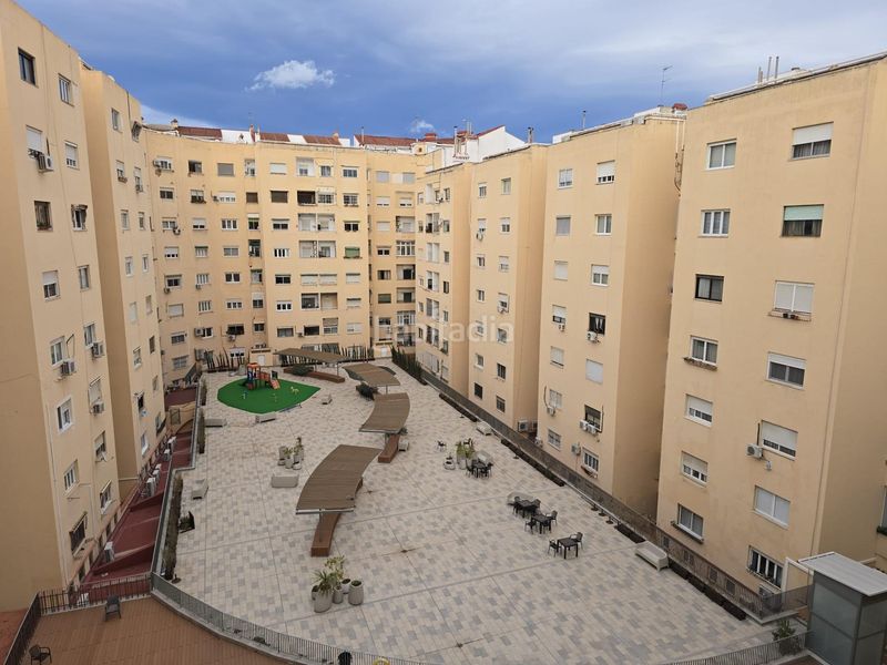 Foto f98bcf21-3e5c-4b1c-adf5-df9ccb1610aa. Pis amb piscina a La Petxina Valencia