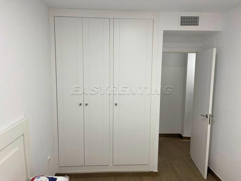 Foto 5bbb4157-c71a-4737-b5e9-bda4dd72af05. Affitto appartamento in españa 25 in Centro-San Felipe-Huerta Fava Línea de la Concepción (La)