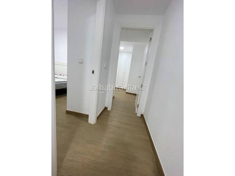 Foto 25d54474-d3ba-473a-ae2d-5fd5fc1b34f2. Location appartement dans españa 25 dans Centro-San Felipe-Huerta Fava Línea de la Concepción (La)