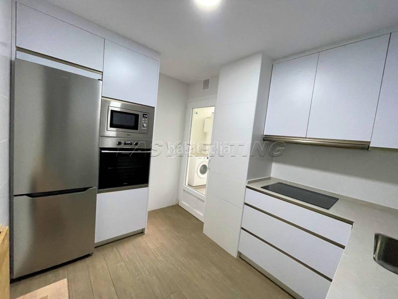 Foto e8e30752-6554-484c-b43f-79d2dcfd1e9f. Location appartement dans españa 25 dans Centro-San Felipe-Huerta Fava Línea de la Concepción (La)