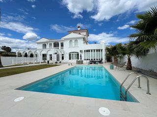 Xalet  Travesia avenida burgos. Chalet unico en venta santa margarita