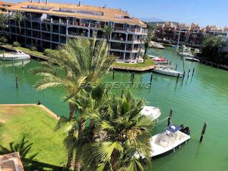 Lloguer Pis  Puerto de sotogrande. Piso en sotogrande  larga estancia  garaje trastero terrazas
