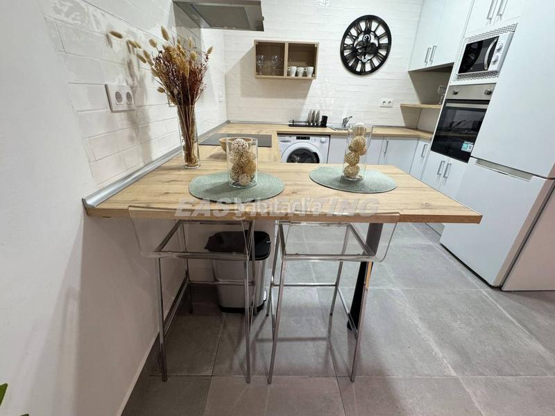 Foto 7add079e-7507-4bd7-a346-4c5fb7b9852a. Alquiler apartamento  nuevo a estrenar cerca del centro planta baja en Línea de la Concepción (La)