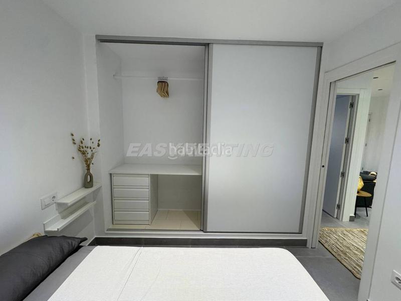 Foto cb9b1b22-434f-4d32-953f-ae10d3a6e7b3. Alquiler apartamento  nuevo a estrenar cerca del centro planta baja en Línea de la Concepción (La)
