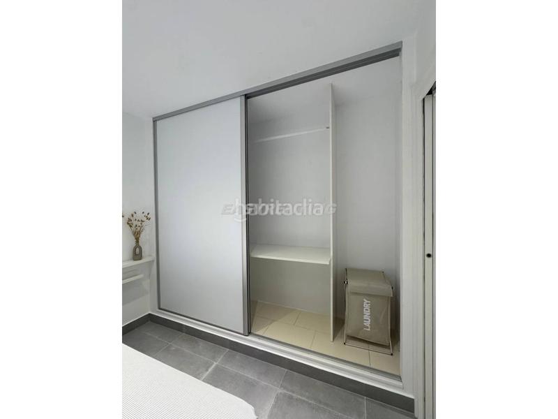 Foto cd7649b0-f13c-43bf-9642-2cd59bf90e77. Alquiler apartamento  nuevo a estrenar cerca del centro planta baja en Línea de la Concepción (La)