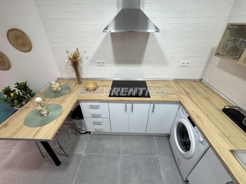 Foto 912736df-7b9a-42d0-8a67-15e0e0f20c57. Location appartement dans San Pedro-Gabriel Miró-María Guerrero Línea de la Concepción (La)