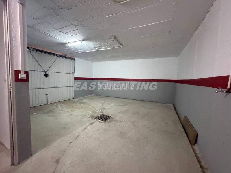 Foto 678fb48d-c161-4cfe-8625-7ee64132375e. Reihenhaus mit parking in Barrios (Los)