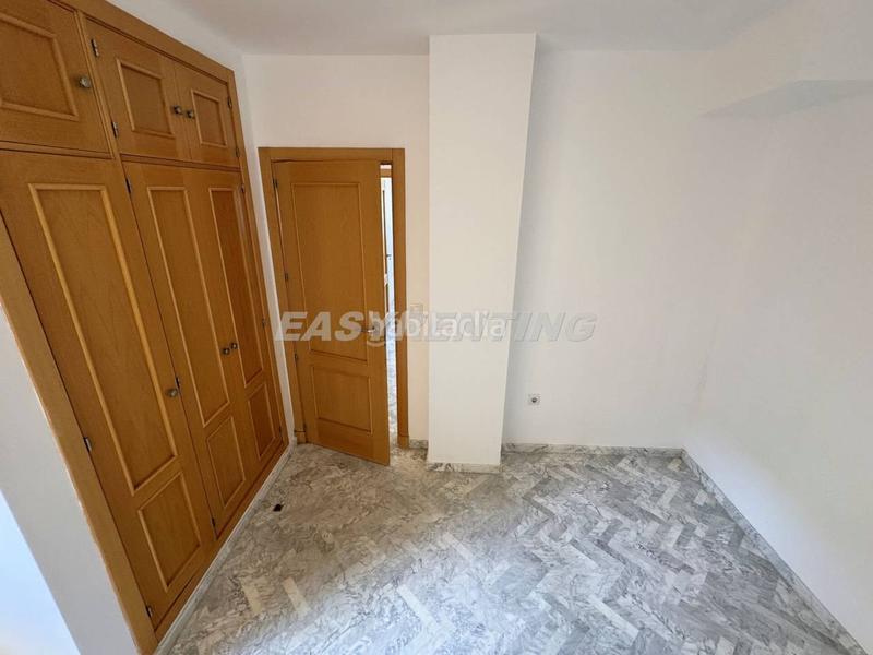 Foto fc92188d-b7c9-4a70-b169-5450610fa584. Reihenhaus mit parking in Barrios (Los)