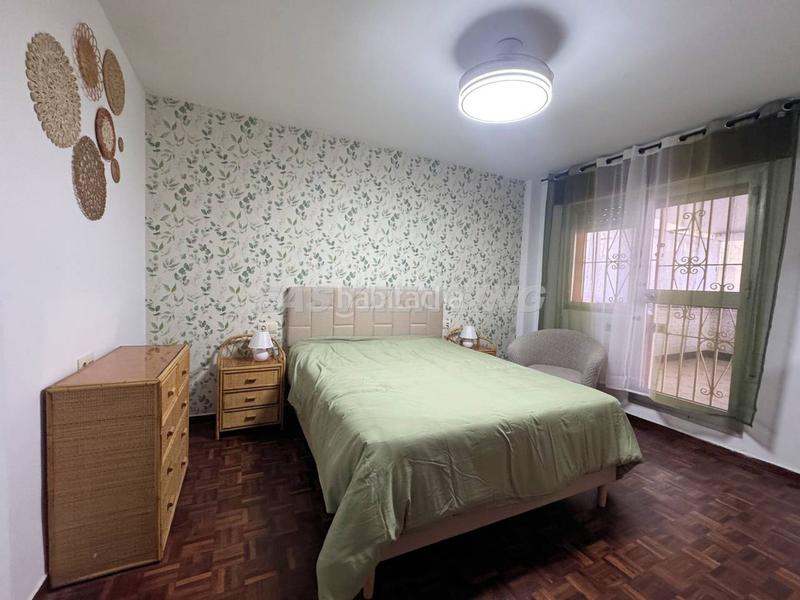 Foto 1498dddc-c5f9-4a9b-9263-a620214f3637. Lloguer pis a Centro-San Felipe-Huerta Fava Línea de la Concepción (La)