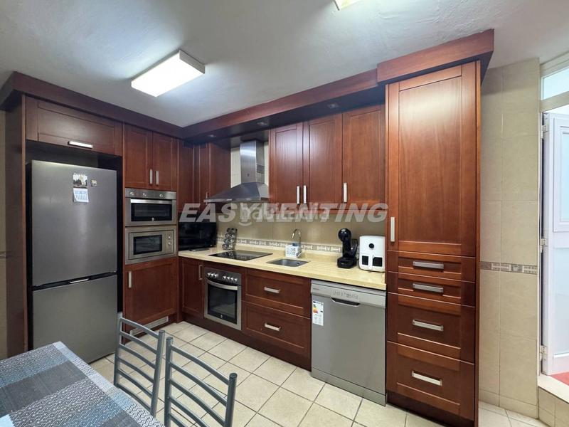 Foto 71cf02d7-646d-4441-9674-bf0601daacef. Lloguer pis a Centro-San Felipe-Huerta Fava Línea de la Concepción (La)