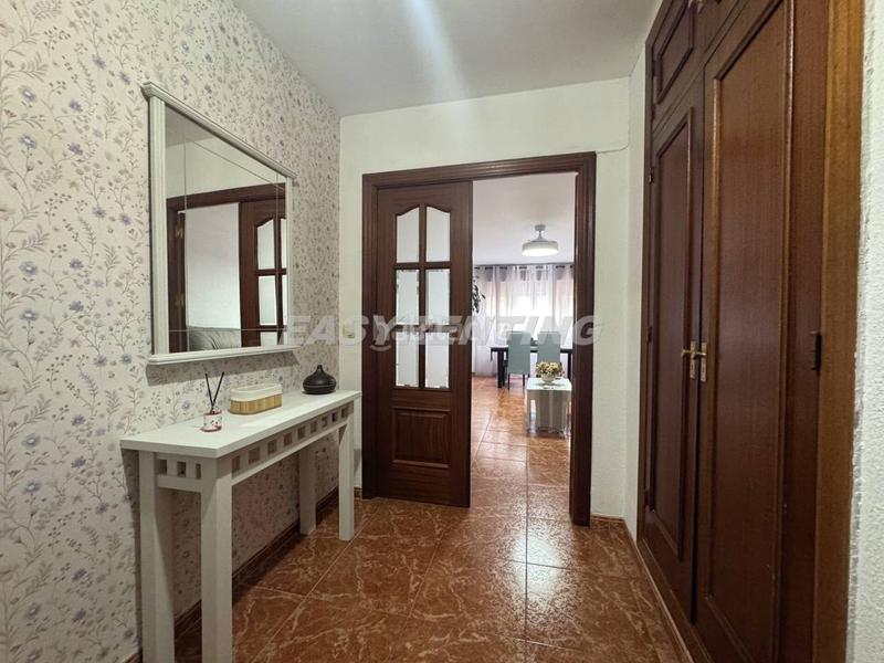 Foto a0002f8d-e607-4233-a6e8-900bd9724374. Lloguer pis a Centro-San Felipe-Huerta Fava Línea de la Concepción (La)